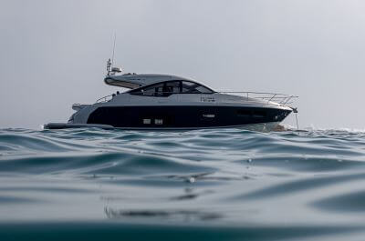 40 Foot Yacht